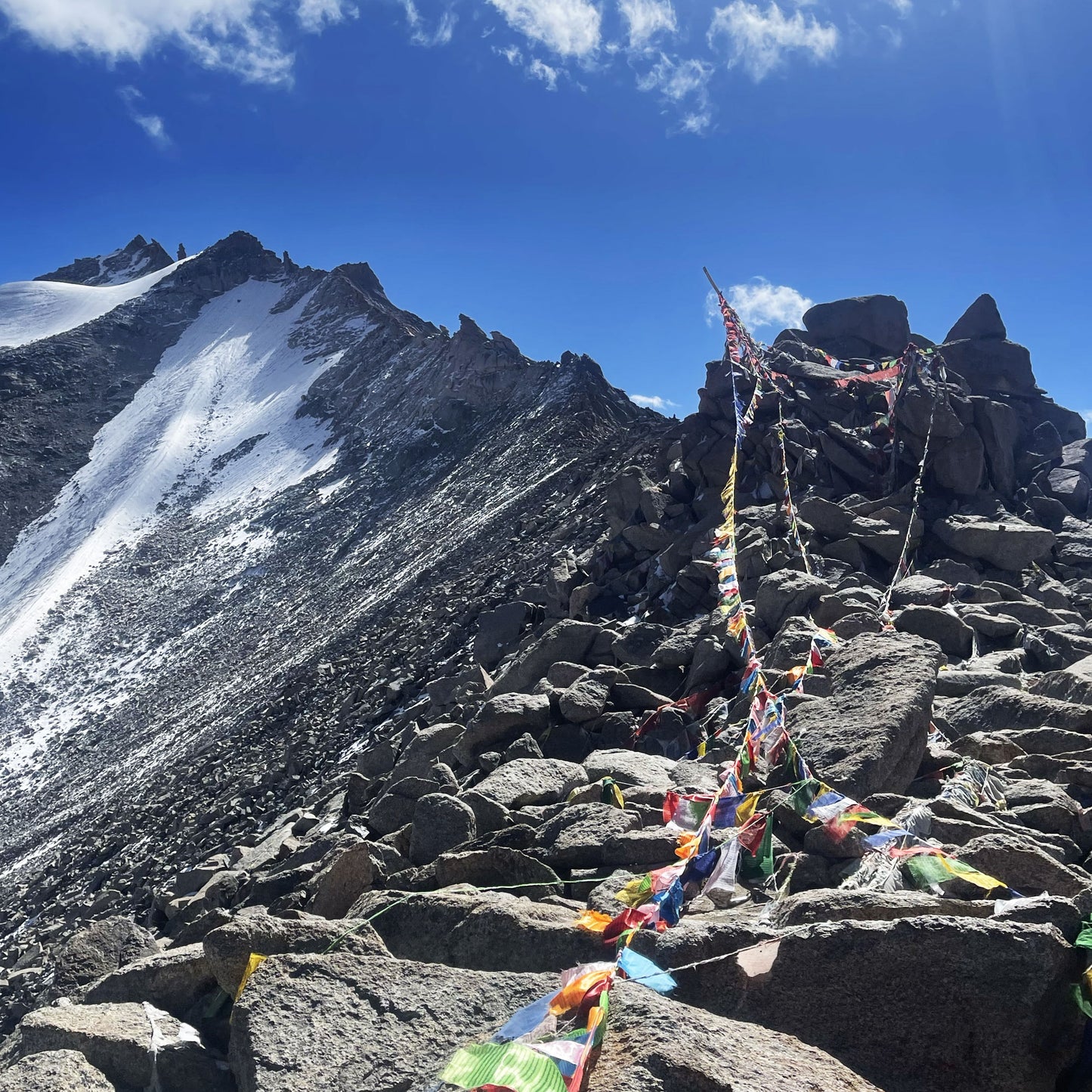 THE HIGHEST ROADS - (18300 FEET) - INDIA