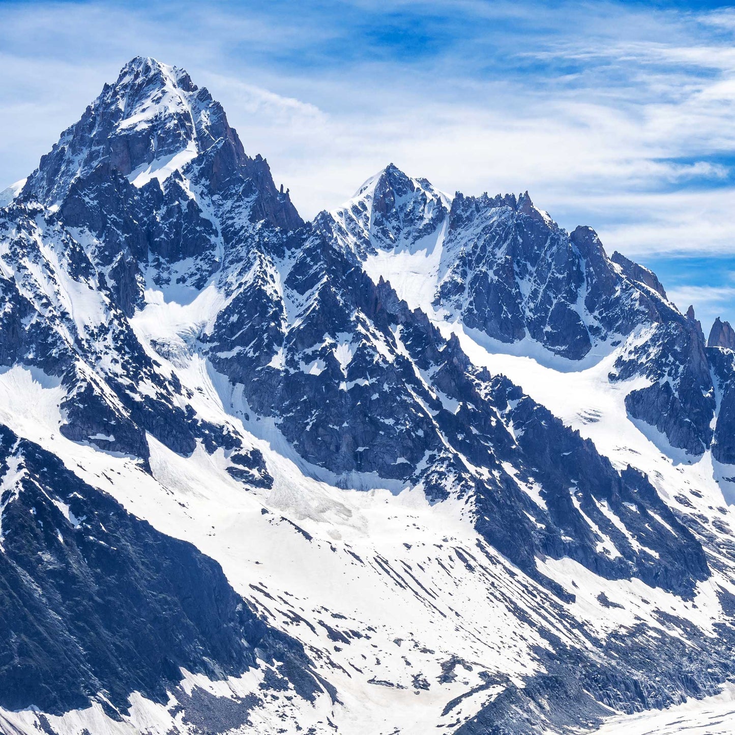 FRANCE - PARISIAN PEAKS ADVENTURE